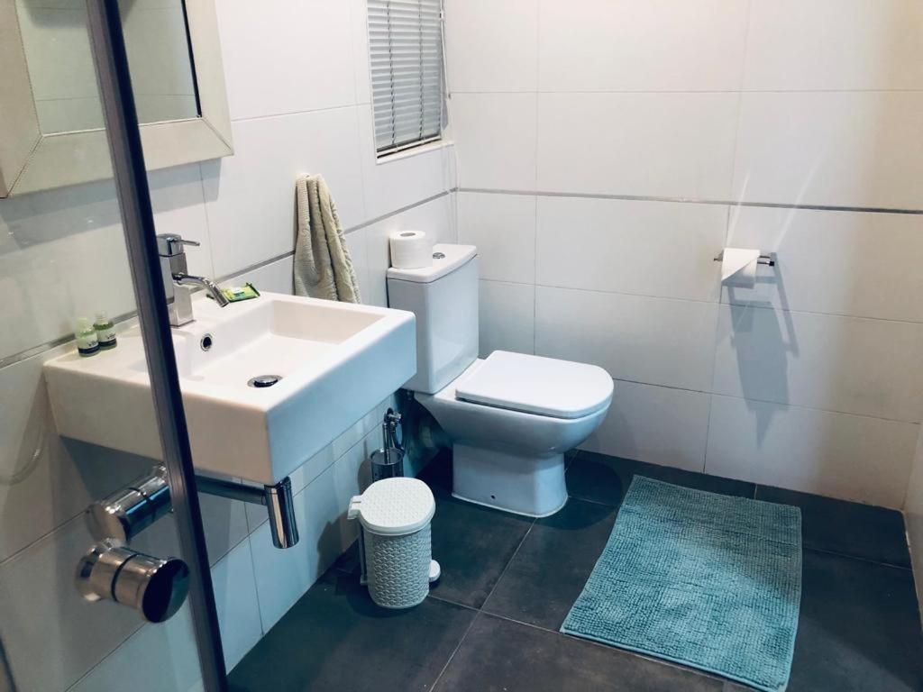 Апартаменты Modern Haven In Ta'Xbiex Ta Xbiex Экстерьер фото